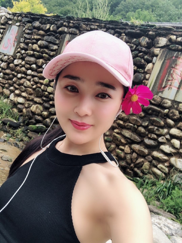 小白兔的大奶糖的第一张照片--古田交友网