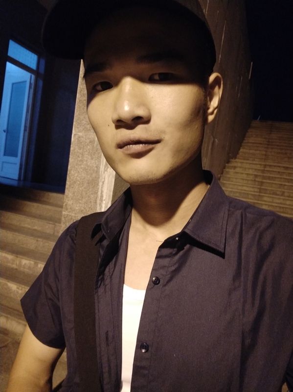 各取所需的第一张照片--古田交友网