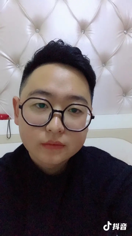 杰森的第一张照片--古田交友网