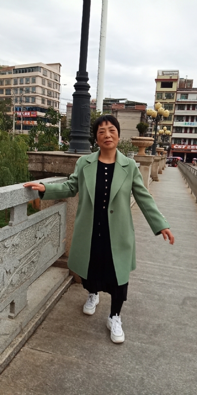 小玲的第一张照片--古田交友网