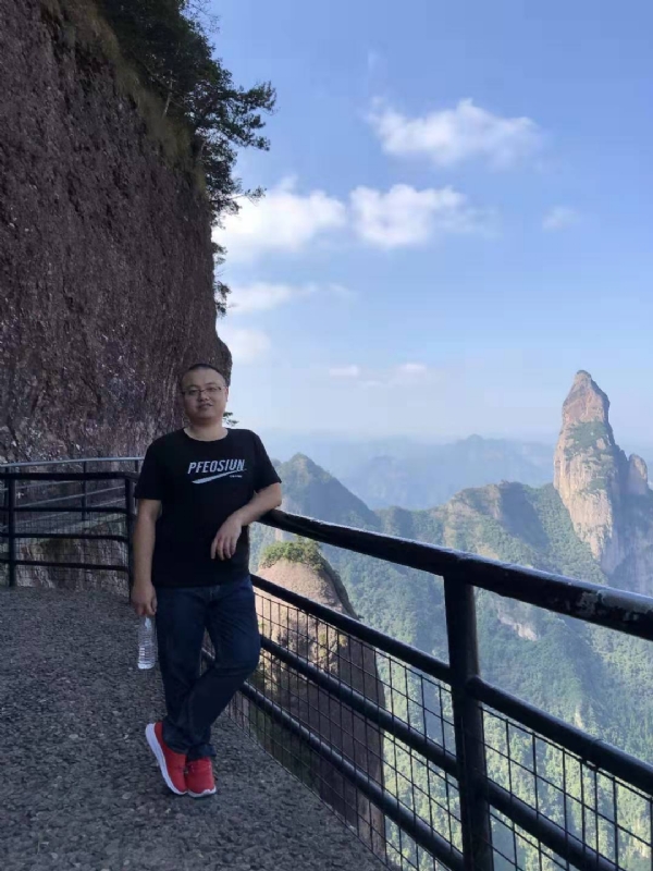 不杵于物的第一张照片--古田交友网
