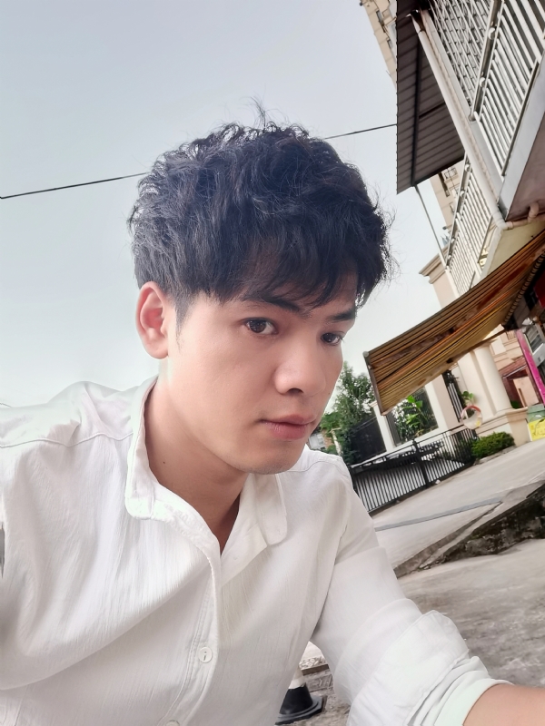 幕后老板的第二张照片--古田交友网