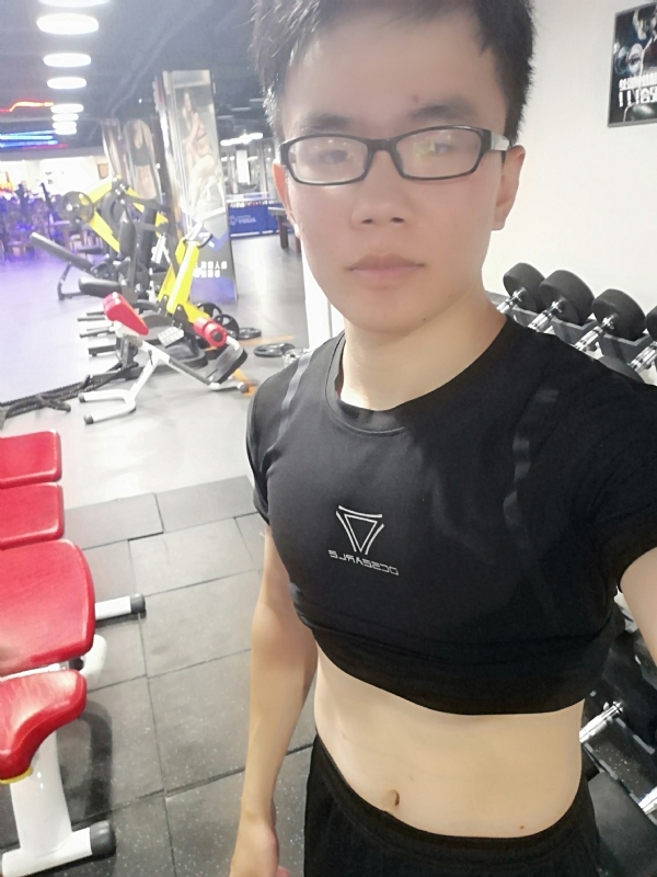 石榴裙下的第一张照片--古田交友网