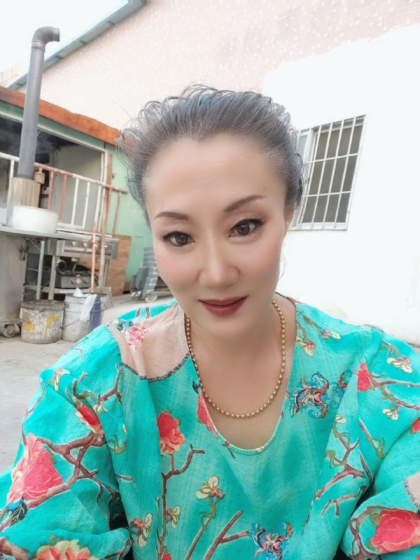 燕子的第三张照片--古田交友网
