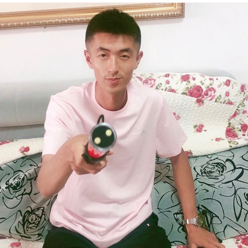 转身留下孤独的她的第一张照片--古田交友网