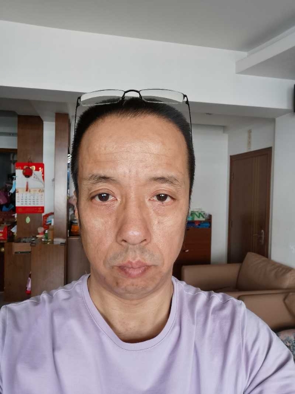 萨博的第一张照片--古田交友网
