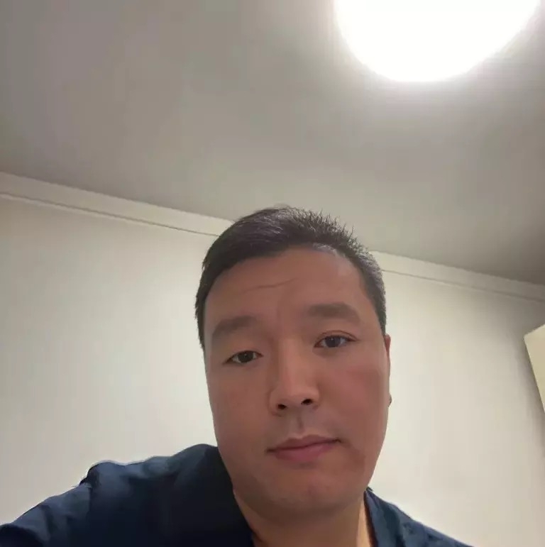 穿唐装的松鼠的第一张照片--古田交友网
