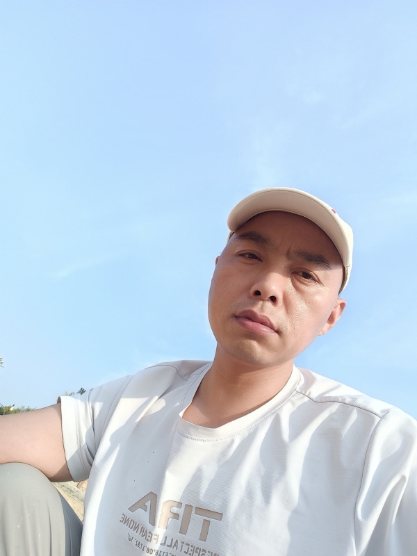哥哥的第一张照片--古田交友网