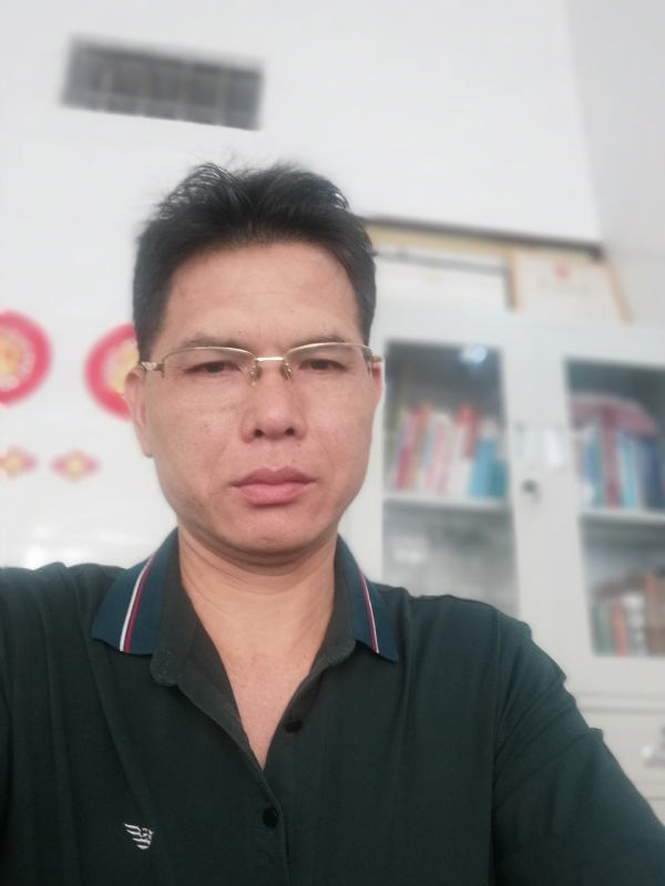 后视镜的第一张照片--古田交友网