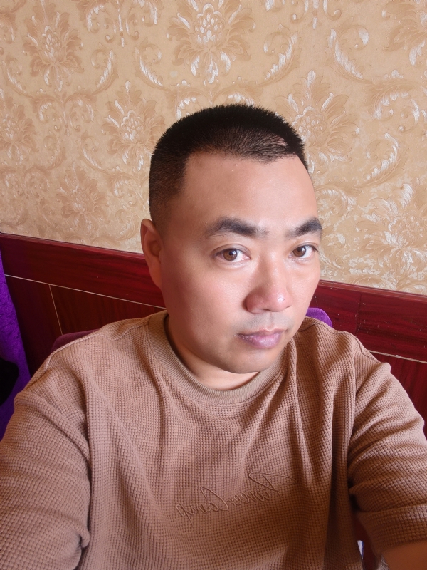 擦亮眼睛向前看的第二张照片--古田交友网